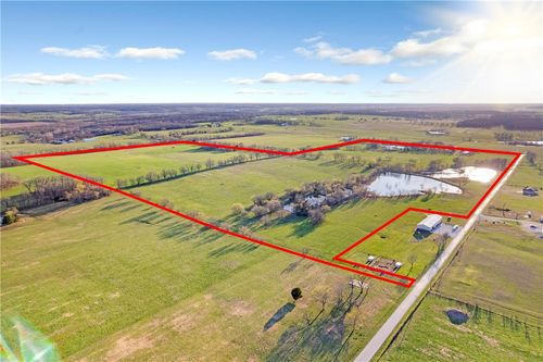 8410 County Road 10, Sarcoxie, MO, 64862-9640 | Card Image