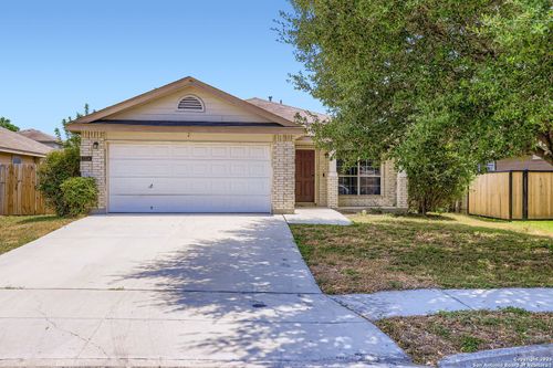 3324 Falcon Grv, New Braunfels, TX, 78130-2684 | Card Image