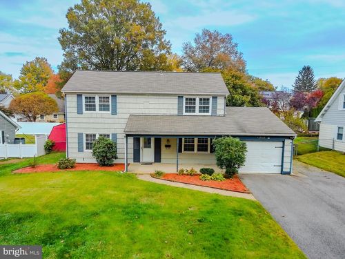 12616 Blackwell Ln, BOWIE, MD, 20715-2442 | Card Image