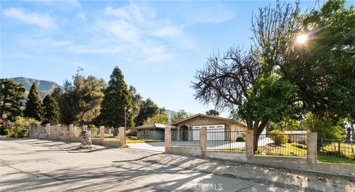 903 Greenwood Ave, San Bernardino, CA, 92407 | Card Image