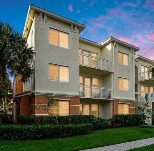 9207-9857 Baywinds Dr, Royal Palm Beach, FL, 33411-1842 | Card Image