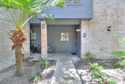 502 - 210 Oak Bay Street, Condo with 2 bedrooms, 2 bathrooms and 2 parking in Rockport TX | Image 2