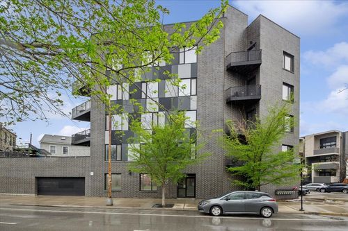 4n-550 Ogden Ave, CHICAGO, IL, 60642-6424 | Card Image