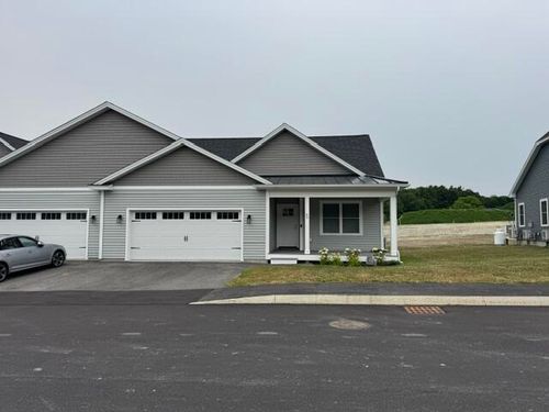 90-69 Brooks Edge Farm Rd, Westbrook, ME, 04092-3864 | Card Image