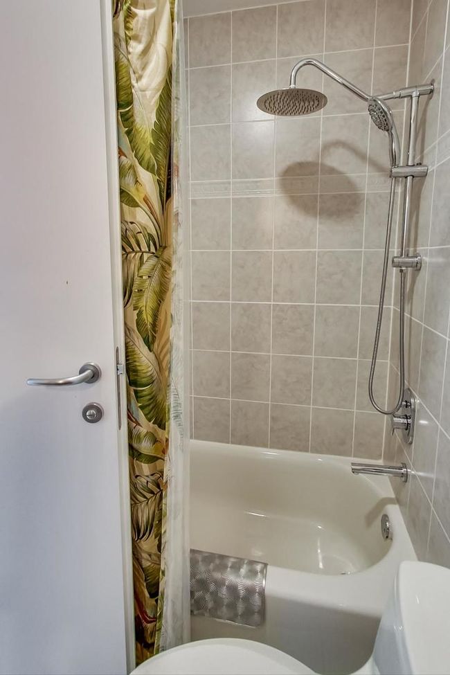 APT-28C - 5733 N Sheridan Rd, Home with 2 bedrooms, 2 bathrooms and 1 parking in Chicago IL | Image 27