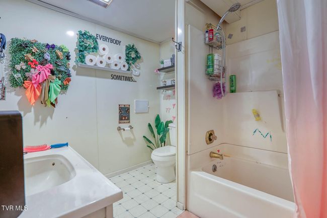 18241828 Netherland Inn Rd, House other with 2 bedrooms, 1 bathrooms and null parking in Kingsport TN | Image 42