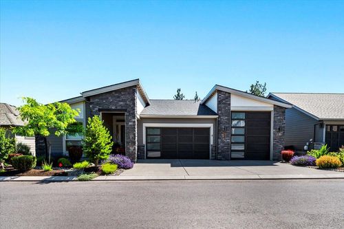 3124 Nw Hidden Ridge Dr, Bend, OR, 97703-7805 | Card Image