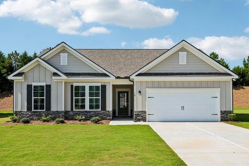 18 Purackal Ln, Statham, GA, 30666-2680 | Card Image