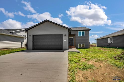 412 Alpha Ave, Box Elder, SD, 57719-2129 | Card Image