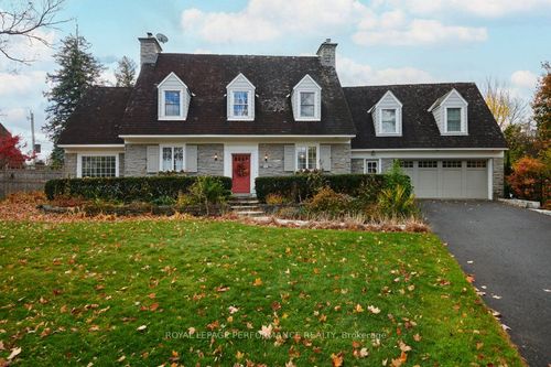 550 Piccadilly Ave, Ottawa, ON, K1Y0J1 | Card Image