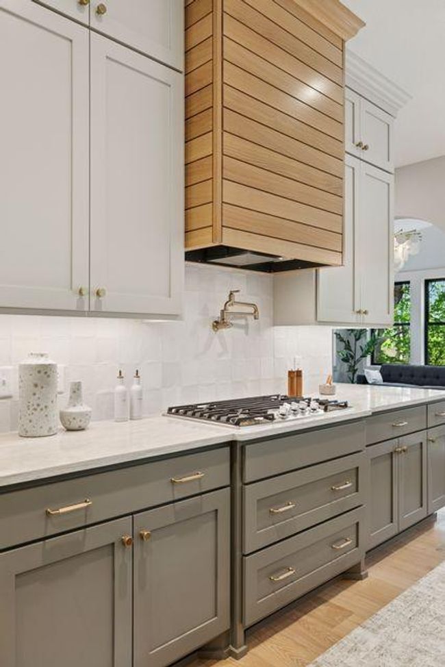 9399 Eagle Ridge Way, House other with 5 bedrooms, 5 bathrooms and null parking in Chanhassen MN | Image 21