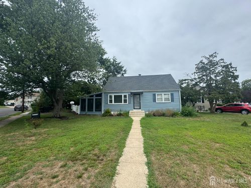 51 Kenwood Ter, Hamilton, NJ, 08610-2512 | Card Image