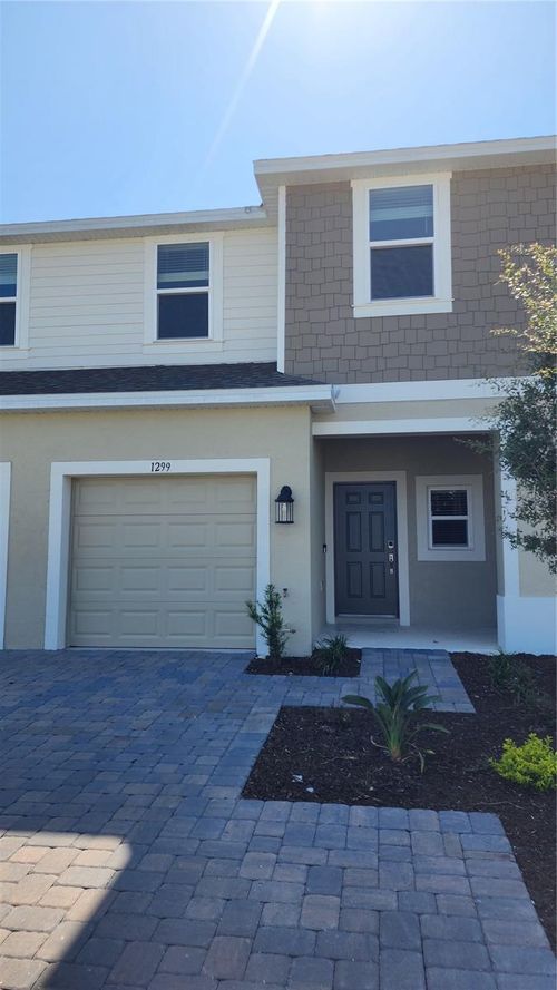 1299 Axel Graeson Ave, KISSIMMEE, FL, 34744-5281 | Card Image