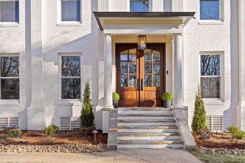 1225 Scenic Hwy, Lookout Mountain, GA, 30750-3139 | Card Image