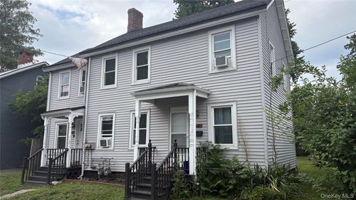 12 Center St, Beacon, NY, 12508-3406 | Card Image