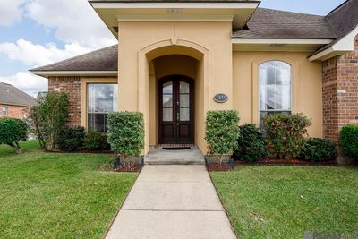 7040 Lakeland Dr, House other with 3 bedrooms, 2 bathrooms and null parking in Zachary LA | Image 3