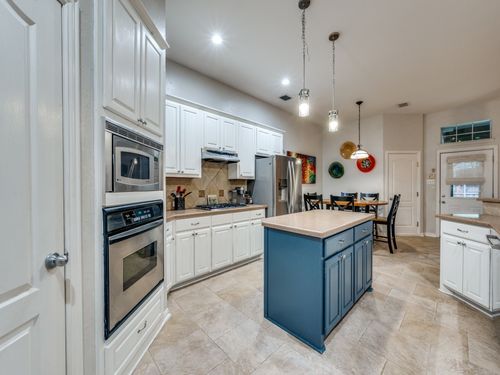 804 Sword Bridge Dr, Lewisville, TX, 75056-5537 | Card Image
