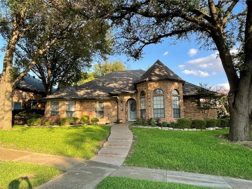 2906 Cambridgeshire Dr, Carrollton, TX, 75007-4831 | Card Image