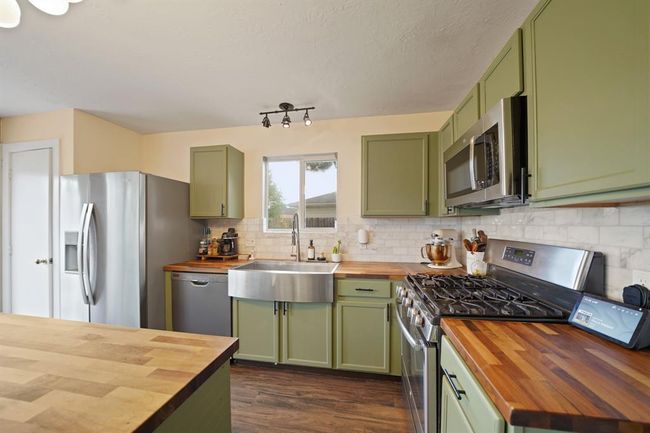 7419 Leightonfield Ct, House other with 3 bedrooms, 3 bathrooms and 2 parking in Cypress TX | Image 6