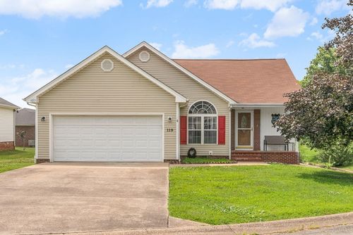 119 Carriage Way, Hopkinsville, KY, 42240-7939 | Card Image