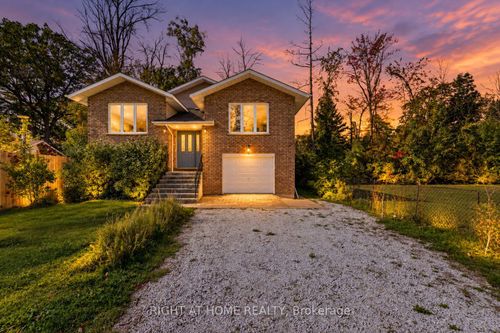 138 45th St N, Wasaga Beach, ON, L9Z1Z2 | Card Image