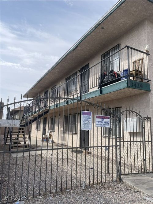 3429 E Cheyenne Ave, North Las Vegas, NV, 89030-5133 | Card Image