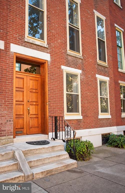 1926 Mount Vernon St, PHILADELPHIA, PA, 19130-3214 | Card Image