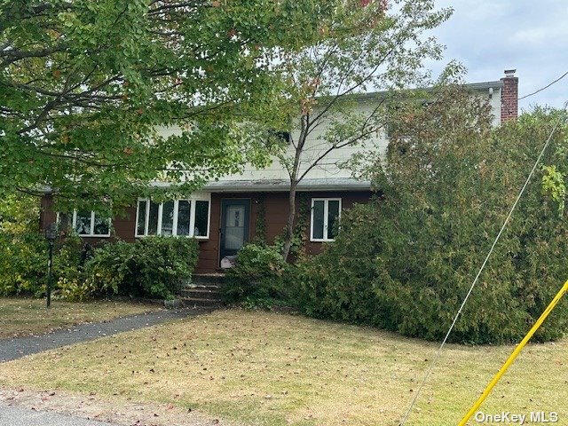 Lenox Rd, Huntington Station, NY 11746