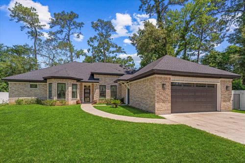 1314 Briar Cliff St, Conroe, TX, 77385-9739 | Card Image