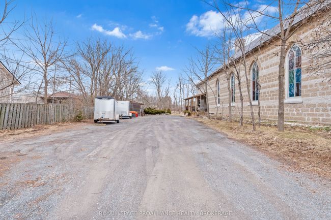 3958 Harrowsmith Rd, House other with 4 bedrooms, 3 bathrooms and 10 parking in Harrowsmith ON | Image 7