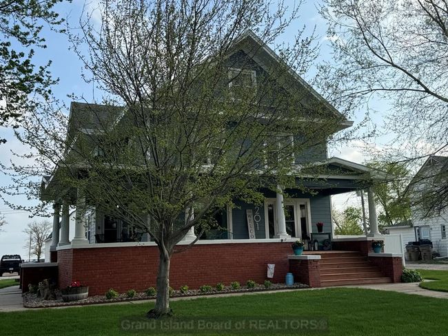 201 E Pine St, House other with 5 bedrooms, 2 bathrooms and 4 parking in Doniphan NE | Image 34