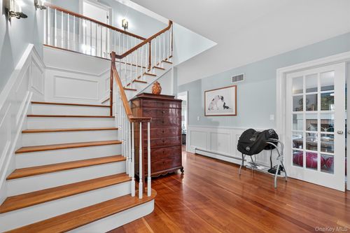 20 Loyee Ln, Washingtonville, NY, 10992-2039 | Card Image