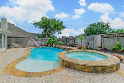 3817 Dunlavy Dr, Pearland, TX, 77581-4756 | Card Image