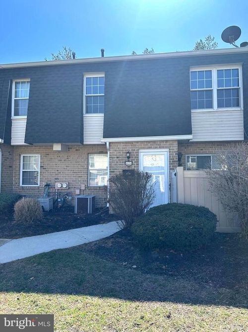 2176 Harbour Dr, PALMYRA, NJ, 08065-1124 | Card Image
