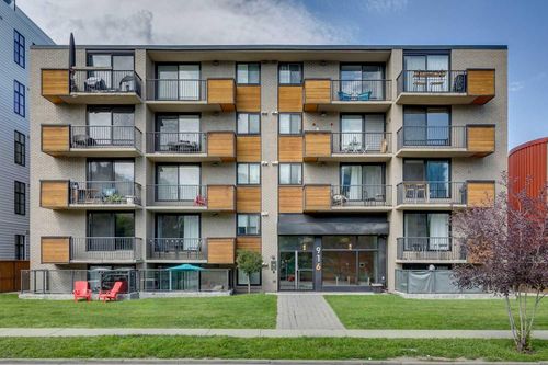 402-916 Memorial Dr Nw, Calgary, AB, T2N3C9 | Card Image