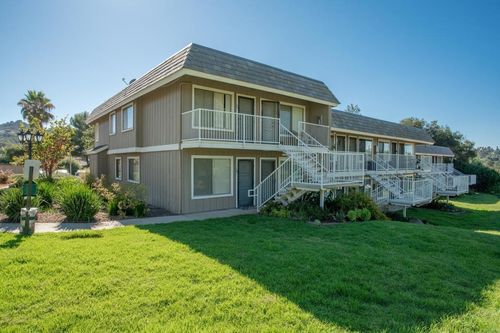 unit-19-27735 Mountain Meadow Rd, Escondido, CA, 92026-7302 | Card Image