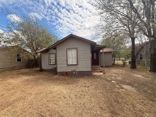 1808 Se 19th St, Mineral Wells, TX, 76067-7518 | Card Image