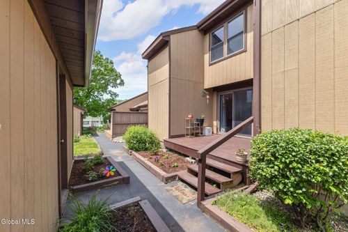 1503 Huntington Ct, East Greenbush, NY, 12061-1210 | Card Image