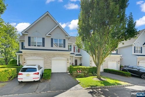 509 Coventry Dr, Nutley, NJ, 07110-3949 | Card Image