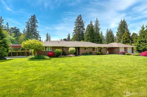 19416 84th Avenue W, Edmonds, WA, 98026 | Card Image
