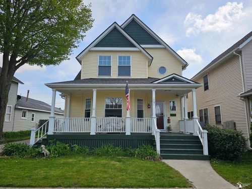 734 White St, Port Huron, MI, 48060-5836 | Card Image