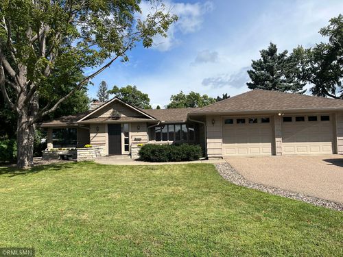 101 5th Ave N, Hopkins, MN, 55343-7377 | Card Image