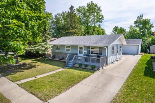 1008 14th St N, Moorhead, MN, 56560-1605 | Card Image