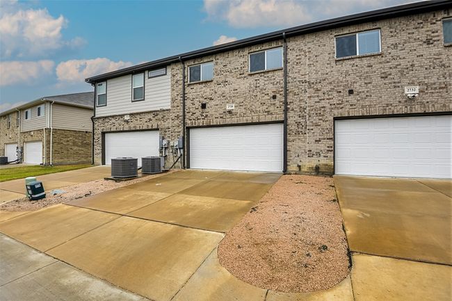 2728 Baneberry Ln, Townhouse with 3 bedrooms, 3 bathrooms and null parking in Mesquite TX | Image 31