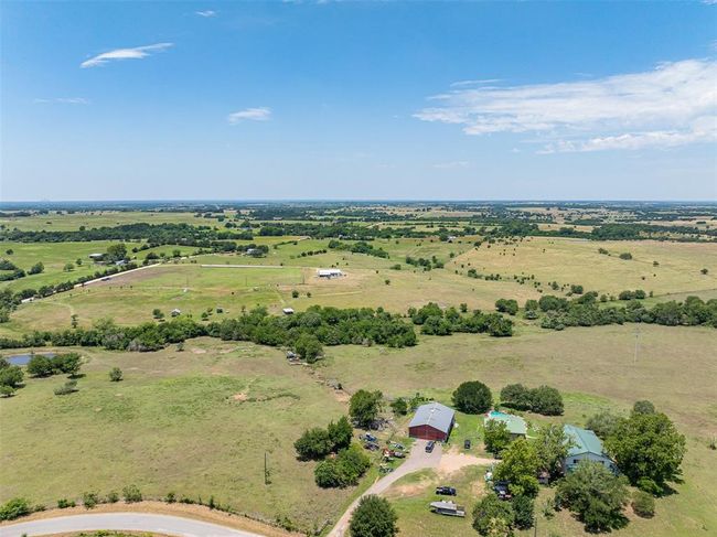 4330 Post Oak Point Rd, Home with 4 bedrooms, 4 bathrooms and 3 parking in New Ulm TX | Image 44