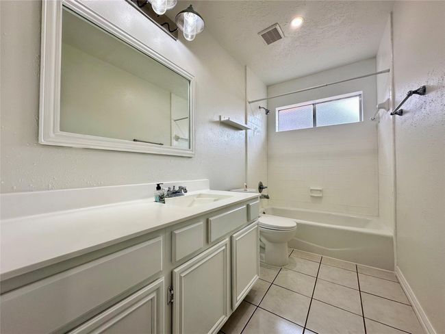 Second Bathroom | Image 18