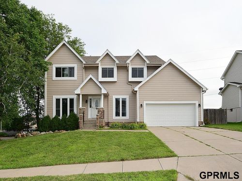 16130 Parker St, Omaha, NE, 68118-2429 | Card Image