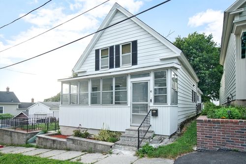 10 Sanborn St, Lowell, MA, 01850-2524 | Card Image