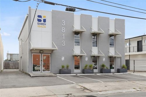 a-3813 Division St, Metairie, LA, 70002-3201 | Card Image