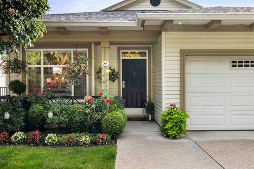 25-15188 62a Ave, Surrey, BC, V3S1W7 | Card Image